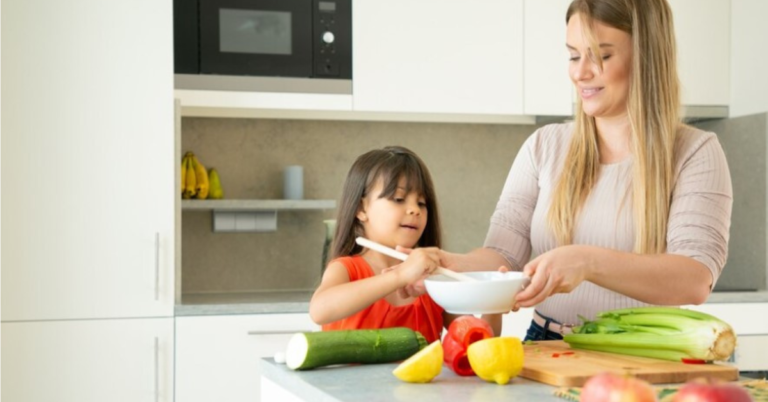 Healthy family meals: Quick and easy recipes for busy moms